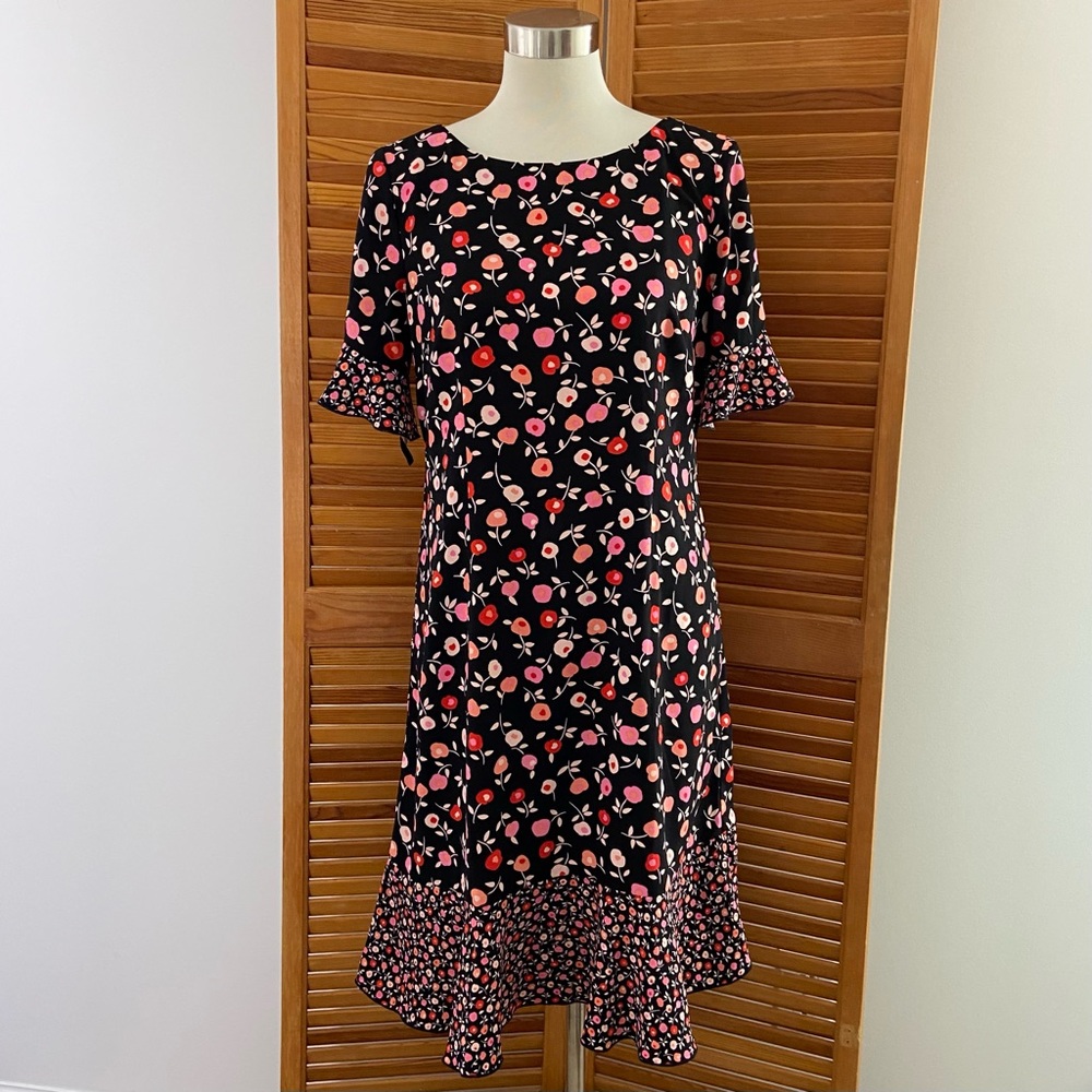 TALBOTS Floral Jewel Neck Shift Short Sleeve Dress - Picture 2 of 16
